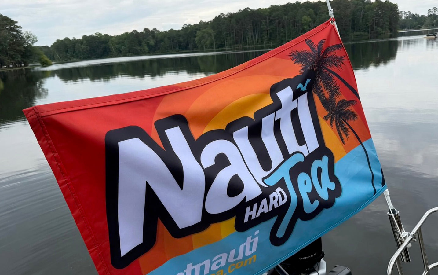 Nauti Tea© Outdoor Flag – Premium Outdoor Boat Nautical Flag