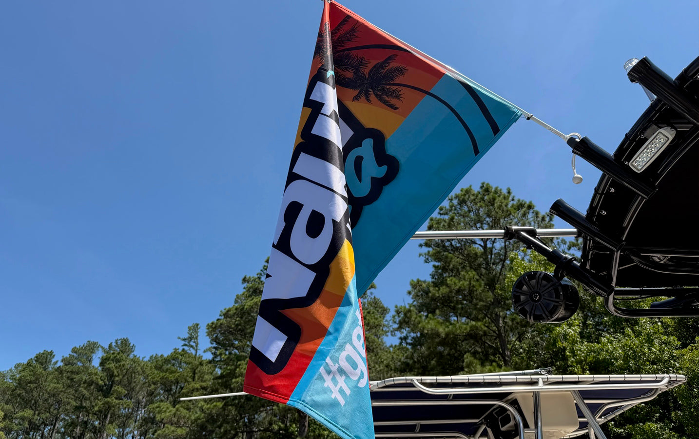 Nauti Tea© Outdoor Flag – Premium Outdoor Boat Nautical Flag